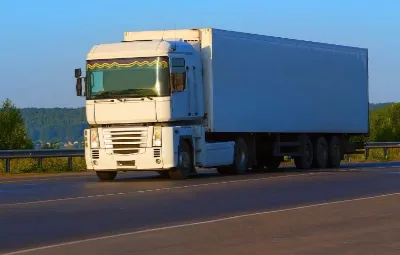 İzmir ile Hafik Arası Öğrenci Eşyası Taşıma